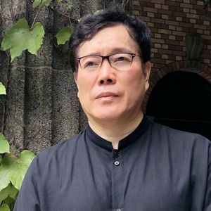 第七届上海国际诗歌节特刊诗选 |  赵丽宏：致未来