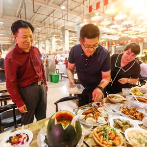 吴重生：食在巴楚