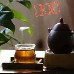 缘圆阁主 | 五绝•人不见（新韵）