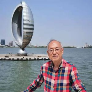 致王计兵，一位在低处飞行的诗人