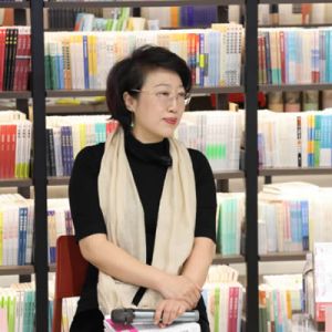 《中国女性诗歌史》三卷本首发式在京举行