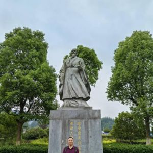 中国旅游日前夕屈原后裔“行吟”怀化溆浦