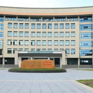 《南海科学高中赋》石刻落成，文学巨擘与书法大家联袂铸造校园文化新地标 ...